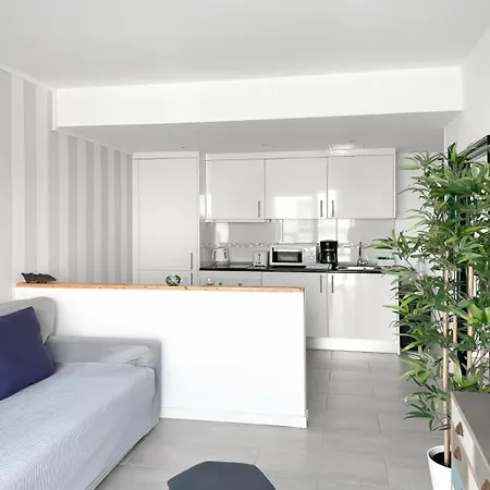 51 E-scape * Corralejo