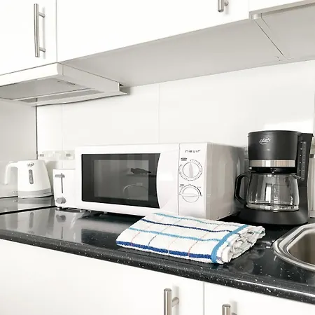 51 E-scape Apartman *